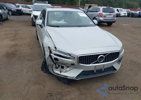 2020 Volvo S60 T6 Inscription from USA, damaged, VIN 7JRA22TL9LG036458